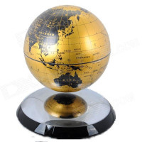 کره زمین معلق در هوا شگفت انگیز روی آینه محدب