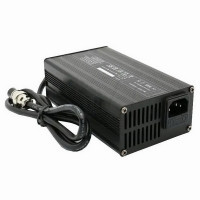 شارژر ویلچر برقی 24 ولت 5 آمپر بدنه فلزی