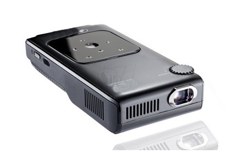 PocketCinema with Camera , Aiptek Z20