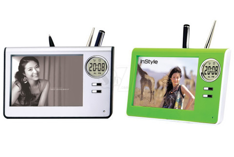 Desktop Photo Frame and Clock 561