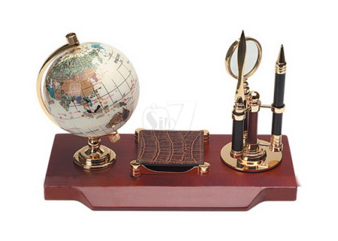 Desktop Set with Globe 455