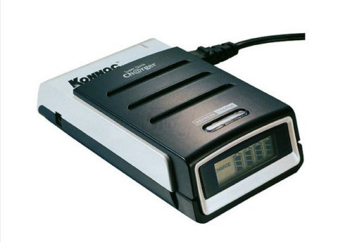 شارژر فوق سریع و هوشمند باتری کانوک دارای صفحه نمایش و قابلیت شارژ از برق و فندکی ماشین