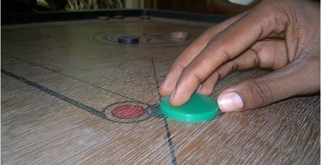 Carrom Board And Accessories فقط 0 تومان